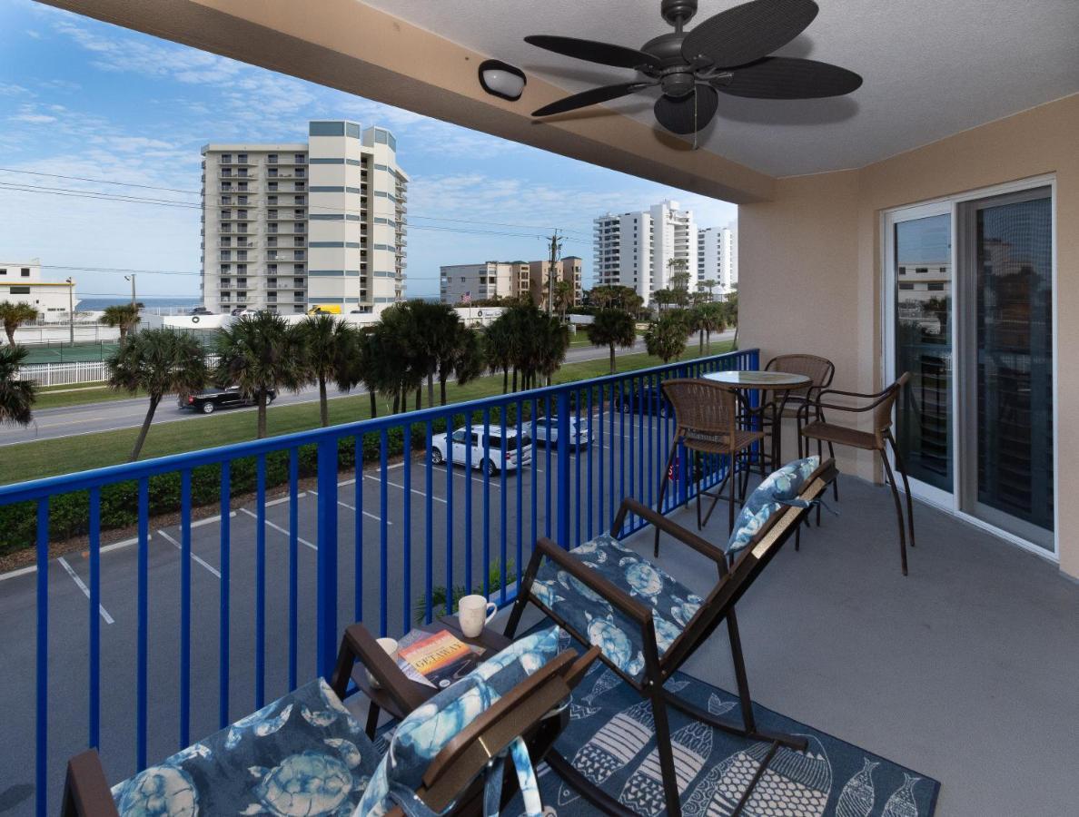 Come Drift Away In This Gorgeous Coastal Themed 2 Bed With Den And 2 Baths Condo. Ow20-303 New Smyrna Beach Exteriör bild