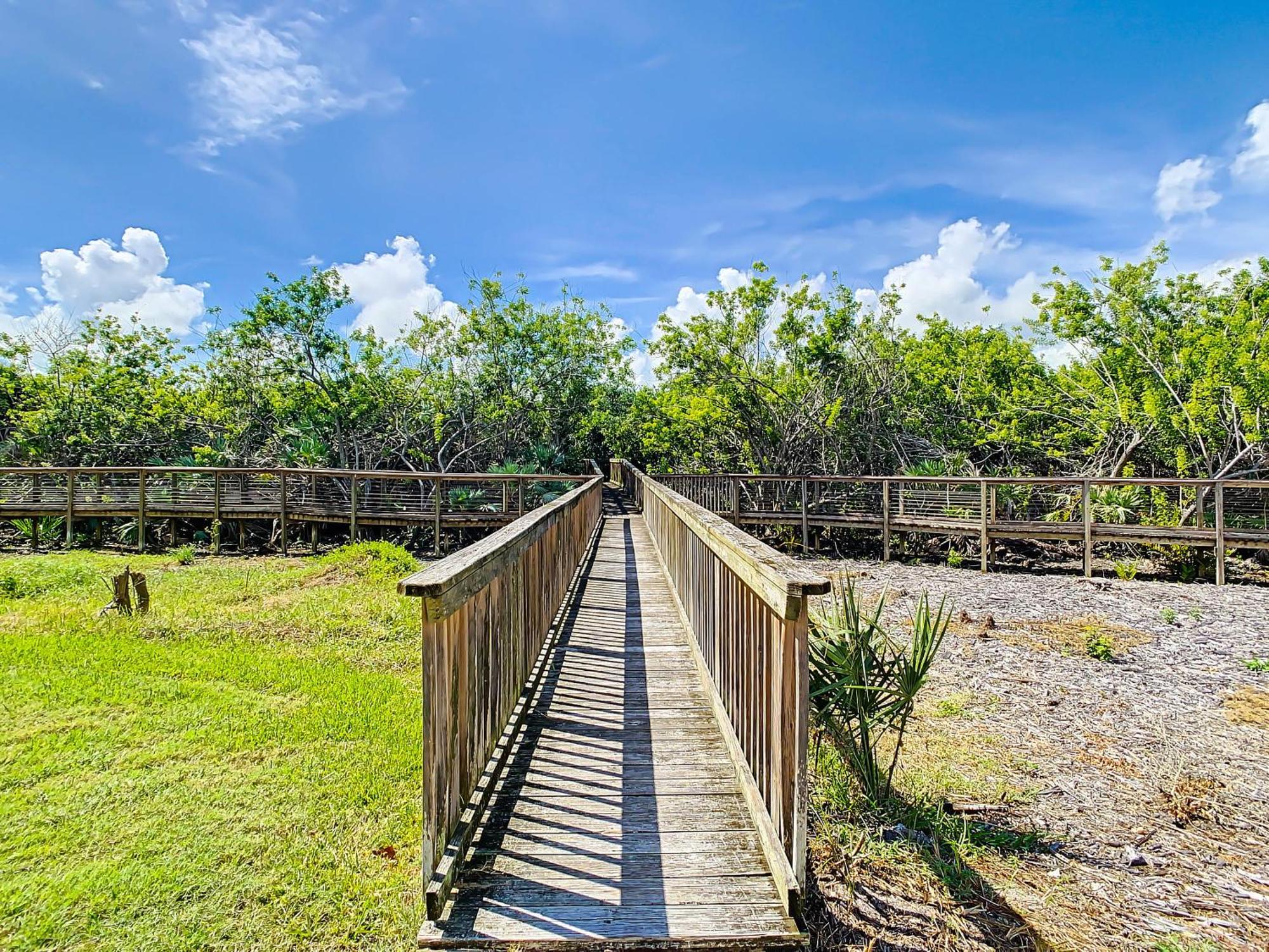 Come Drift Away In This Gorgeous Coastal Themed 2 Bed With Den And 2 Baths Condo. Ow20-303 New Smyrna Beach Exteriör bild